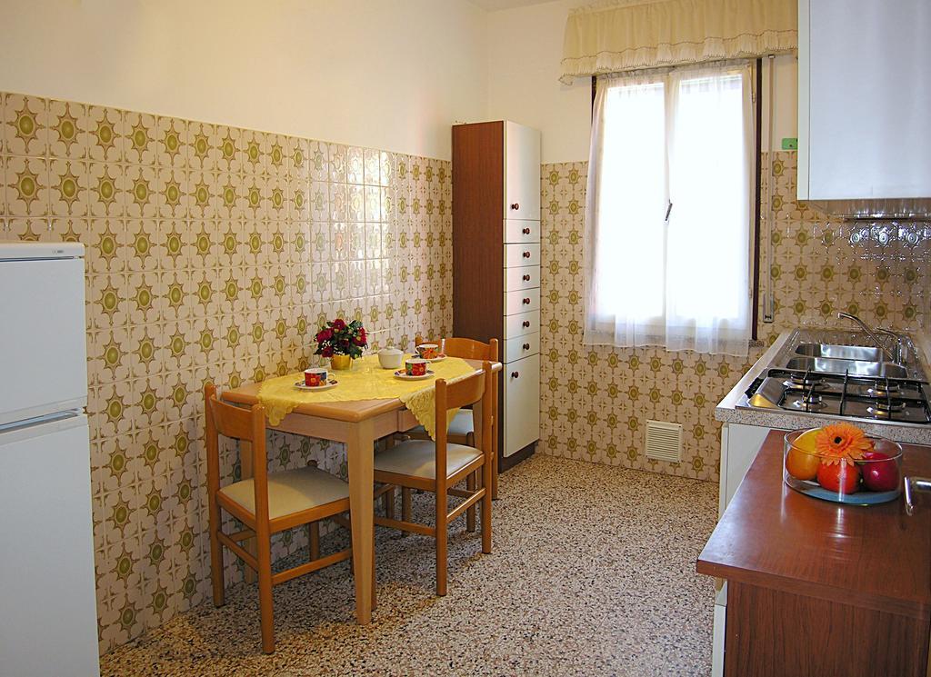 Appartamenti Dora Bibione Exterior foto